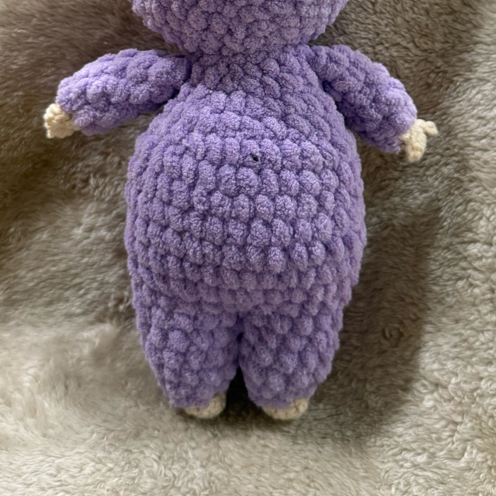 ORIGINAL HANDCRAFTED LABUBU MONSTER CROCHET PLUSHIE, ONE SIZE, PURPLE - Picture 4 of 8